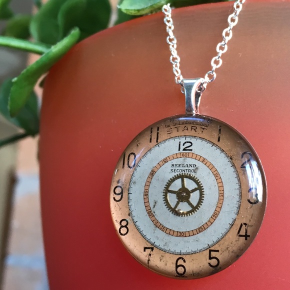 Handmade watch face necklace pendant - Picture 3 of 8